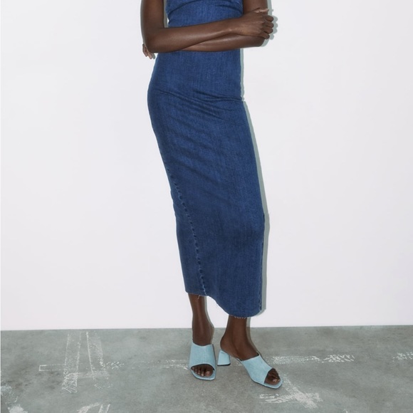 Light denim heeled sandal mules slides - Picture 5 of 7